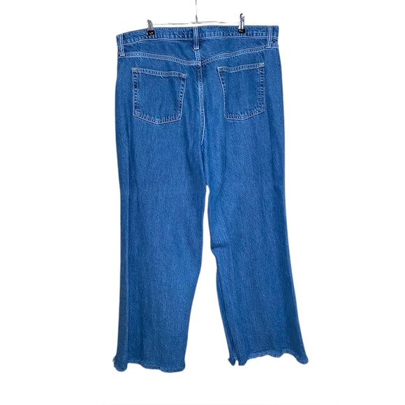 Gap Ultra Soft Baggy Mid Rise Wide Leg Jeans Distressed Size 33/16 - Picture 4 of 5